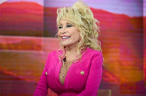 dolly parton's latest news